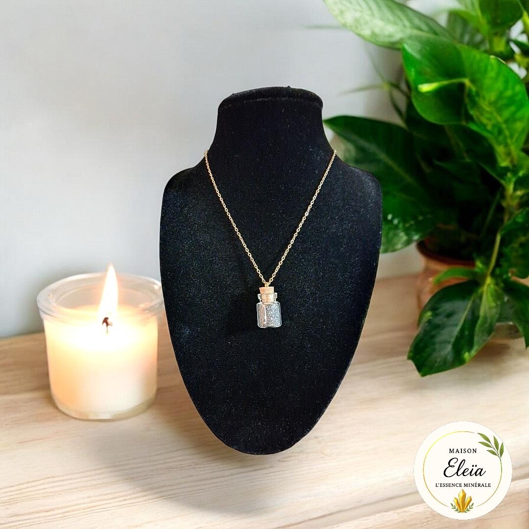 Collier Amulette de protection Sel noir