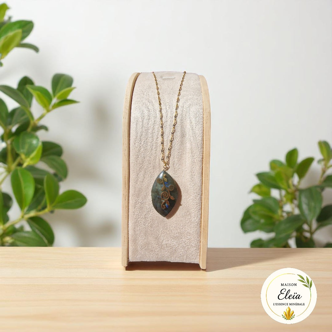 Collier "Feuille de Lune" - Labradorite Madagascar
