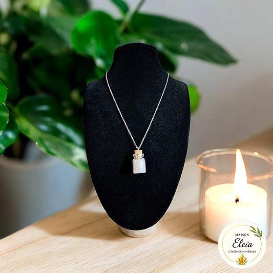 Collier Amulette de protection Poudre de nacre