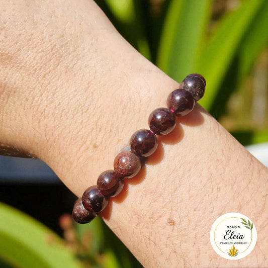 Bracelet Grenat rouge almandin – Pierre de vitalité et ancrage – Perles 8 mm Pakistan "Ardeur Eternelle"