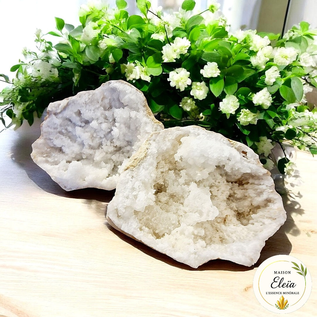 Géode entière Cristal de roche Maroc 2.408kg