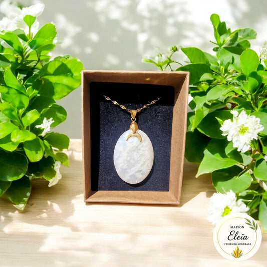 Collier Pierre de Lune Beige – Élégance Intemporelle
