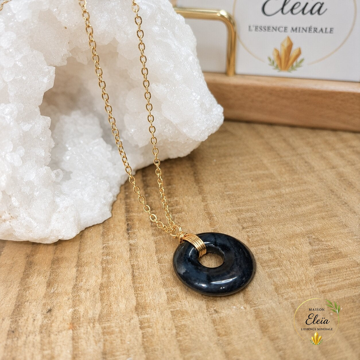 Collier Nox – Onyx A du Brésil 17 mm – Acier Inoxydable Doré