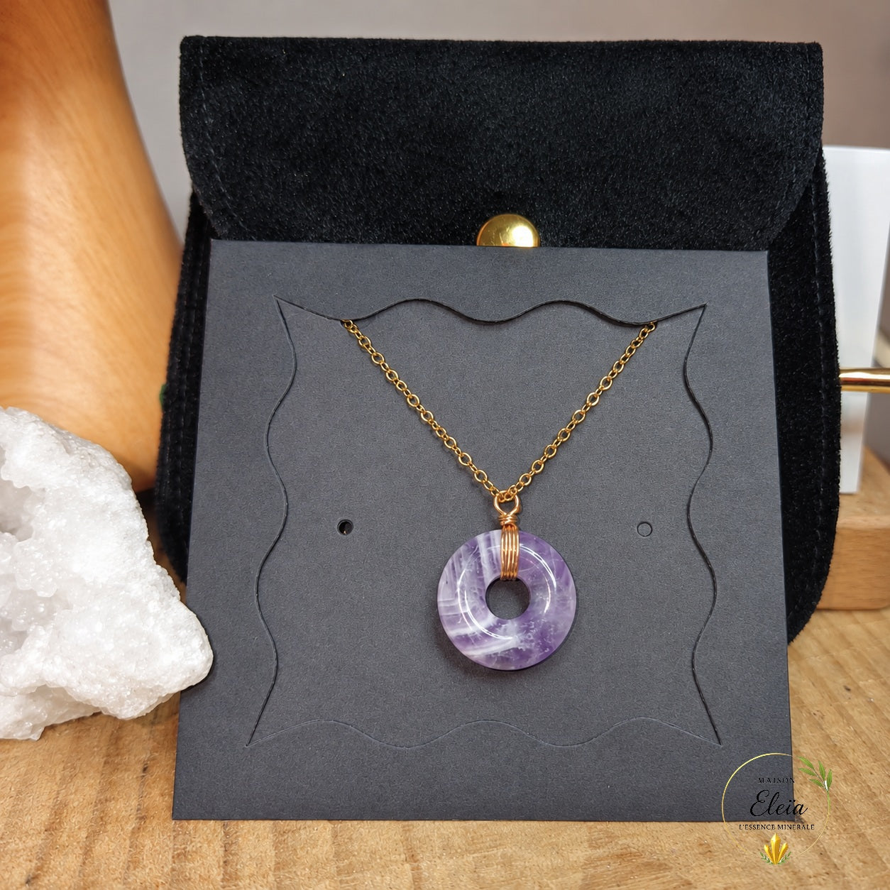 Éléïna – Collier Améthyste A du Brésil en Acier Inoxydable Doré | Pendentif Donut 17 mm | Chaîne 48+5 cm